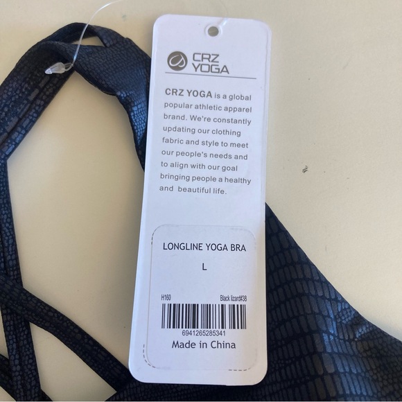 NWT crz yoga long line sports bra size large faux leather lizard - Picture 4 of 11